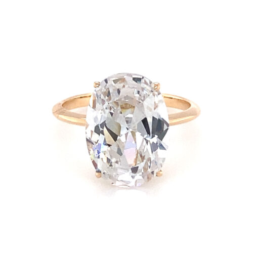 Solitaire & Engagement Ring: Solitaire "Hailey" 4-Prong Claws Razor Thin. Lab Grown Diamonds. Green World Diamonds.