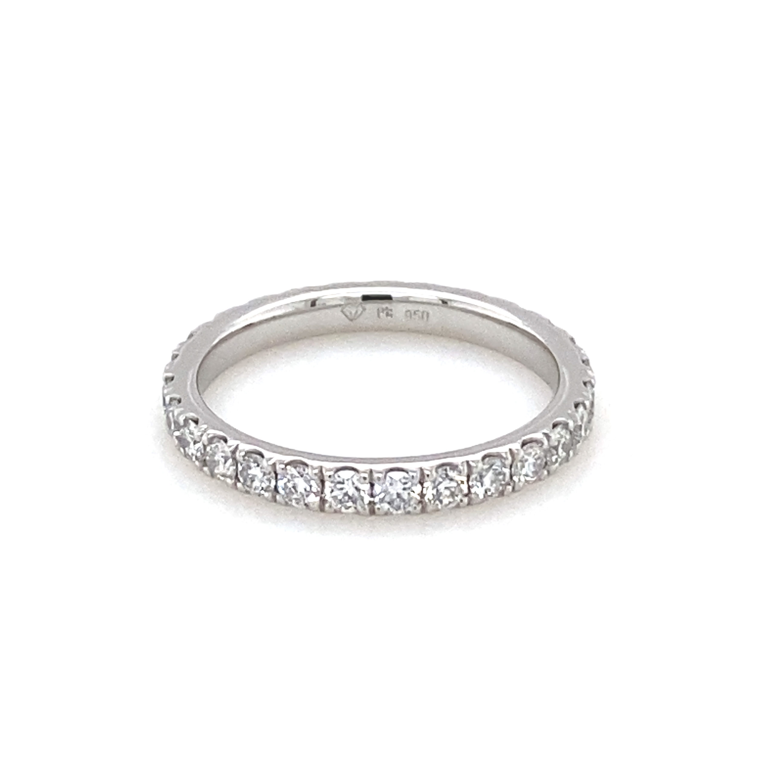 Goldschmied. Eternity Ring & Trauring (Ehering, Wedding Band). 2mm Labor Diamanten, Lab Grown Diamonds. Green World Diamonds.