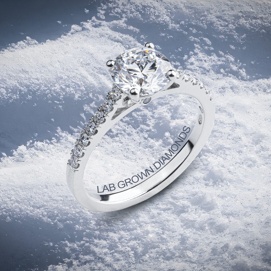 FAIRY WINTER PAVE Brilliant 4Bubble 1Point - Verlobungsring Engagement Ring Lab Grown Diamonds